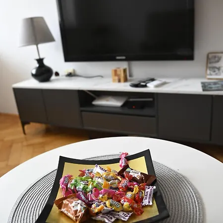 Apartment Asja In Heart Of The Old Town Lägenhet