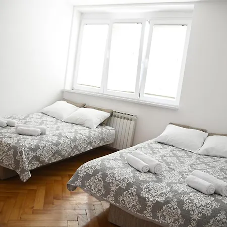 Asja In Heart Of The Old Town Apartment